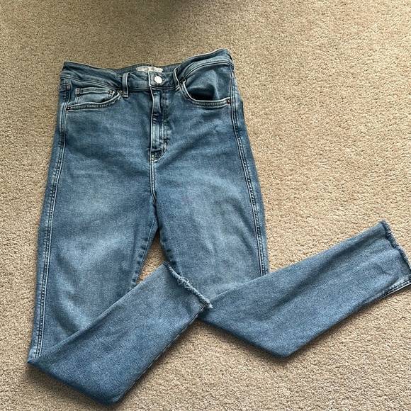 We The Free Denim - Free People We The Free High Rise Medium Wash Jegging Raw Hem Women’s 31